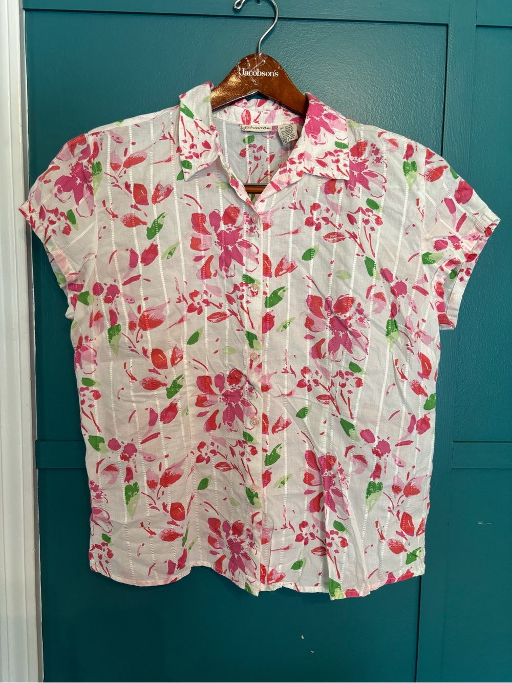 St. John's Bay White Shirt with Pink and Coral Floral Print Size Large